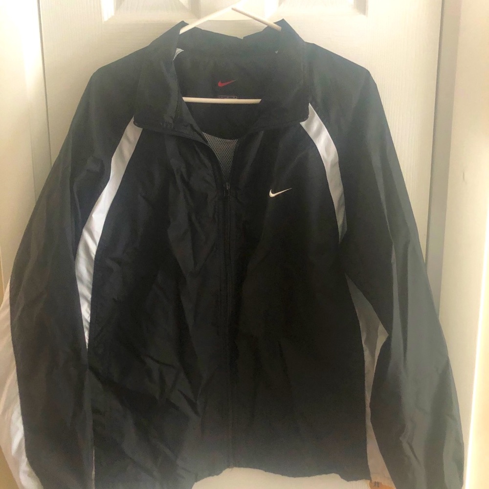 Nike men’s wind jacket